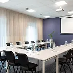 Courtyard By Marriott