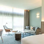 Courtyard By Marriott