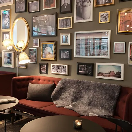 Courtyard By Marriott Amsterdam