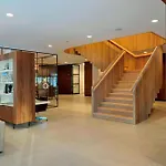 Courtyard By Marriott Hotel