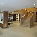 Courtyard By Marriott