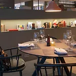 Courtyard By Marriott Hotel 4*