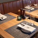 Courtyard By Marriott 4*