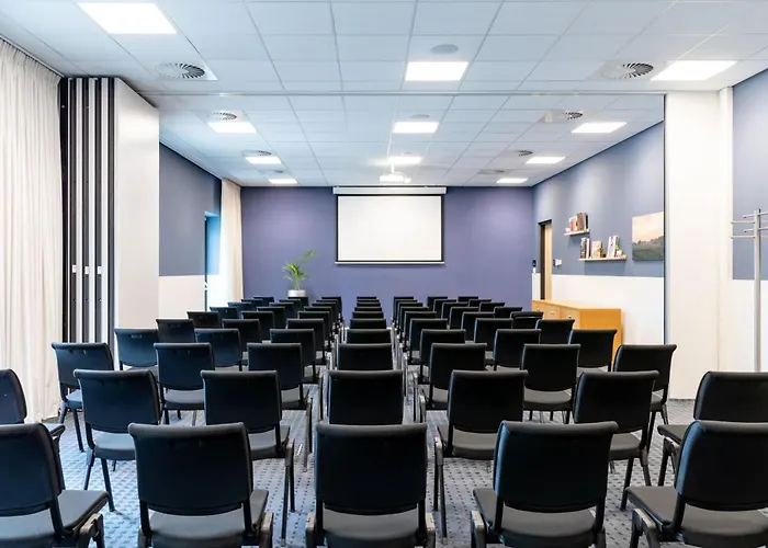 Courtyard By Marriott Arena Atlas 4* Amsterdam