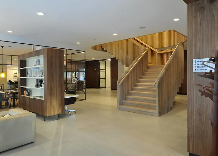 Courtyard By Marriott Arena Atlas