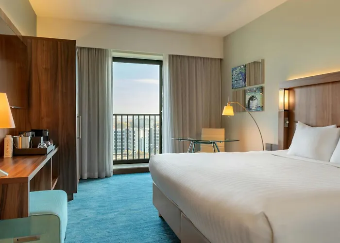 Courtyard By Marriott Arena Atlas 4*